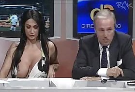 Mature babe drunk a young guy and offered a passionate fucking with her